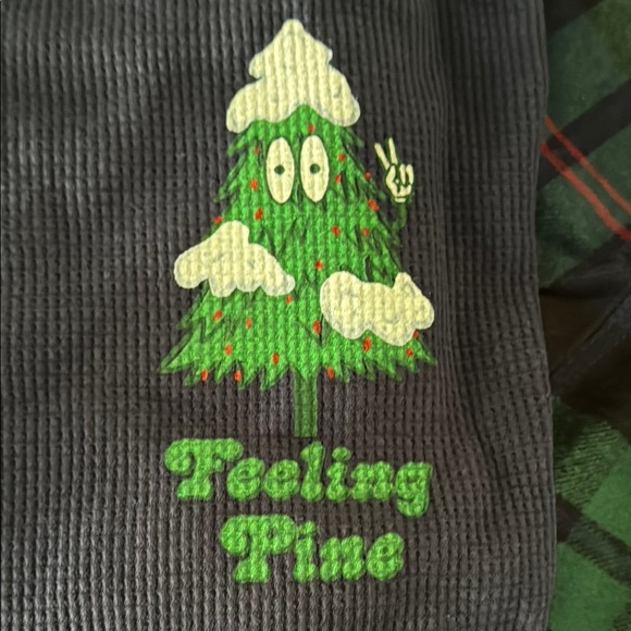 Old Navy men’s Pajamas Set - Green and Blue for Christmas - Picture 5 of 6